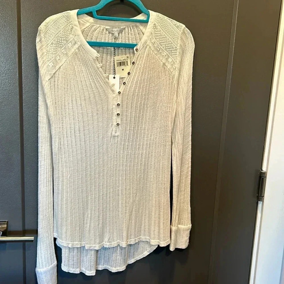 Lucky Brand Tops - LUCKY BRAND SHIRT ONE OF A KIND OFF WHITE BEAUTIFUL WOVEN DESIGN ALL BUTTONS NWT